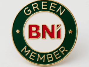 PIN GREEN MEMBER - COM ÍMÃ MAGNÉTICO